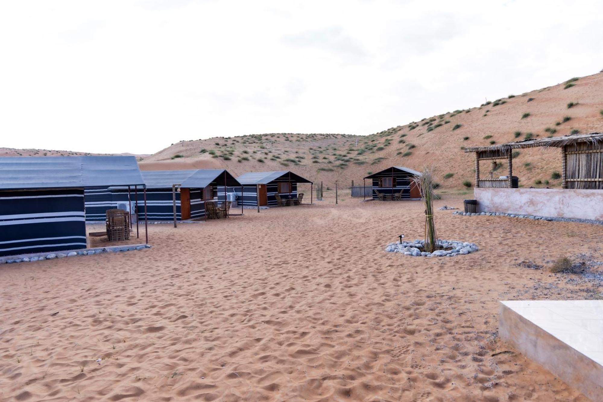 Sand Delight Camp Al Wāşil Esterno foto