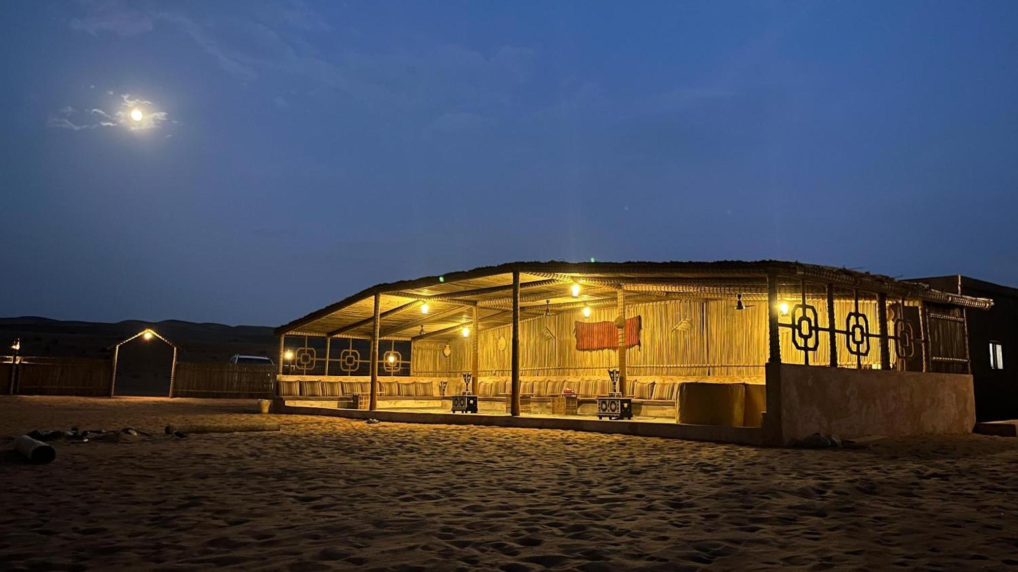 Sand Delight Camp Al Wāşil Esterno foto