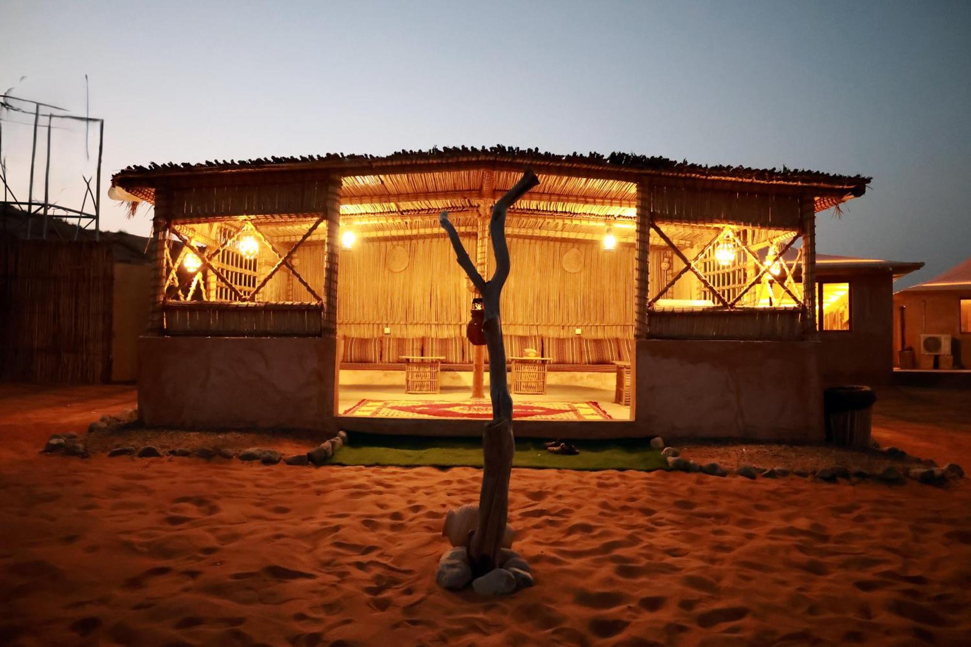 Sand Delight Camp Al Wāşil Esterno foto