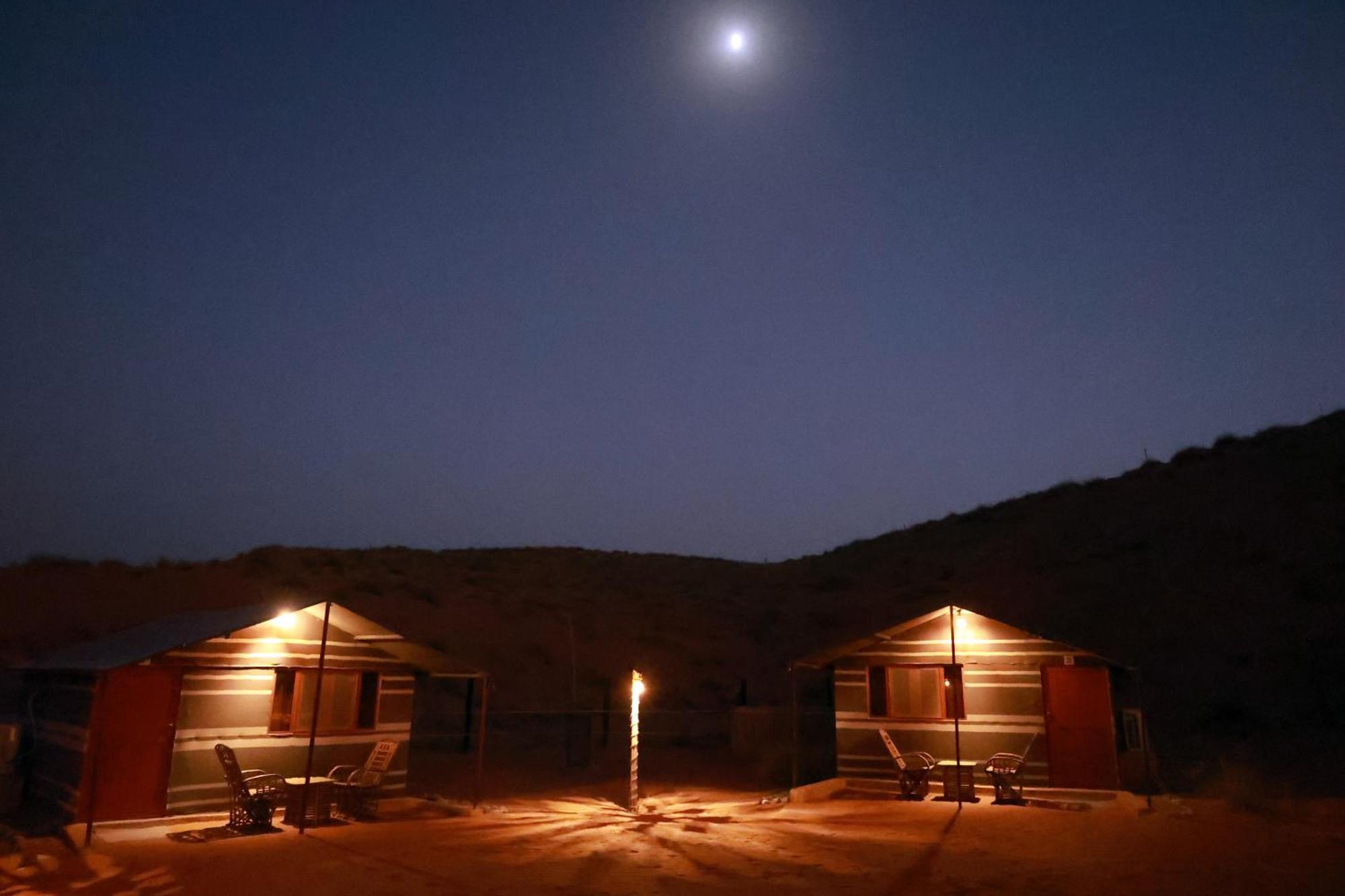 Sand Delight Camp Al Wāşil Esterno foto